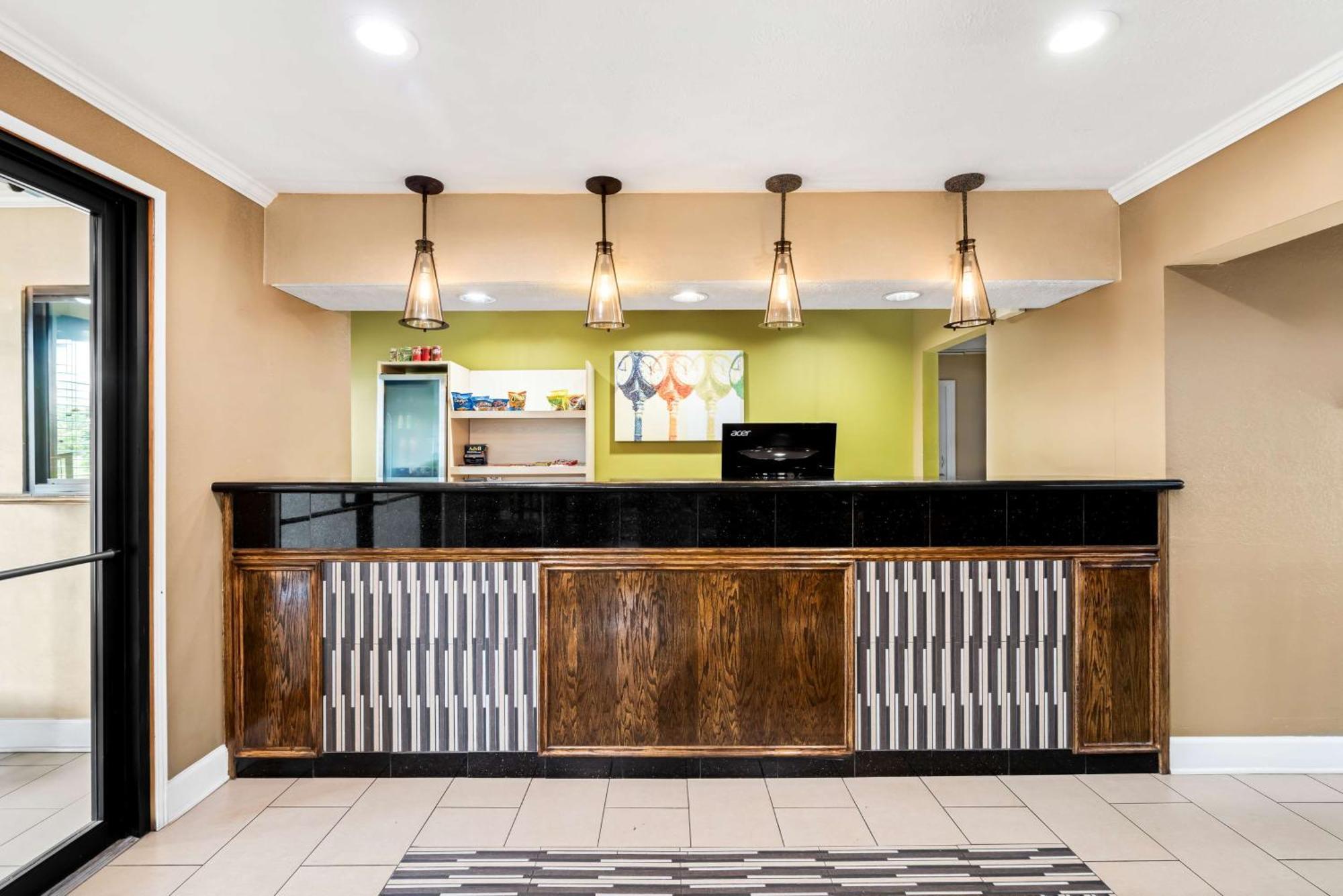 Best Western Gateway Inn Yazoo City Bagian luar foto